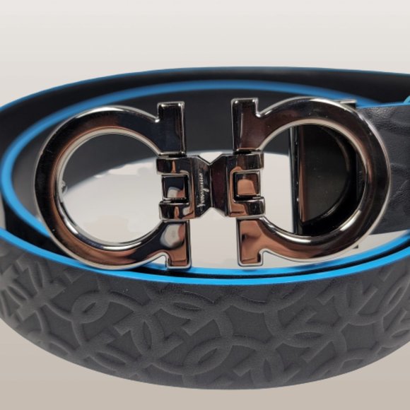 Ferragamo Embossed Two-Tone Gancini Belt - Picture 3 of 7